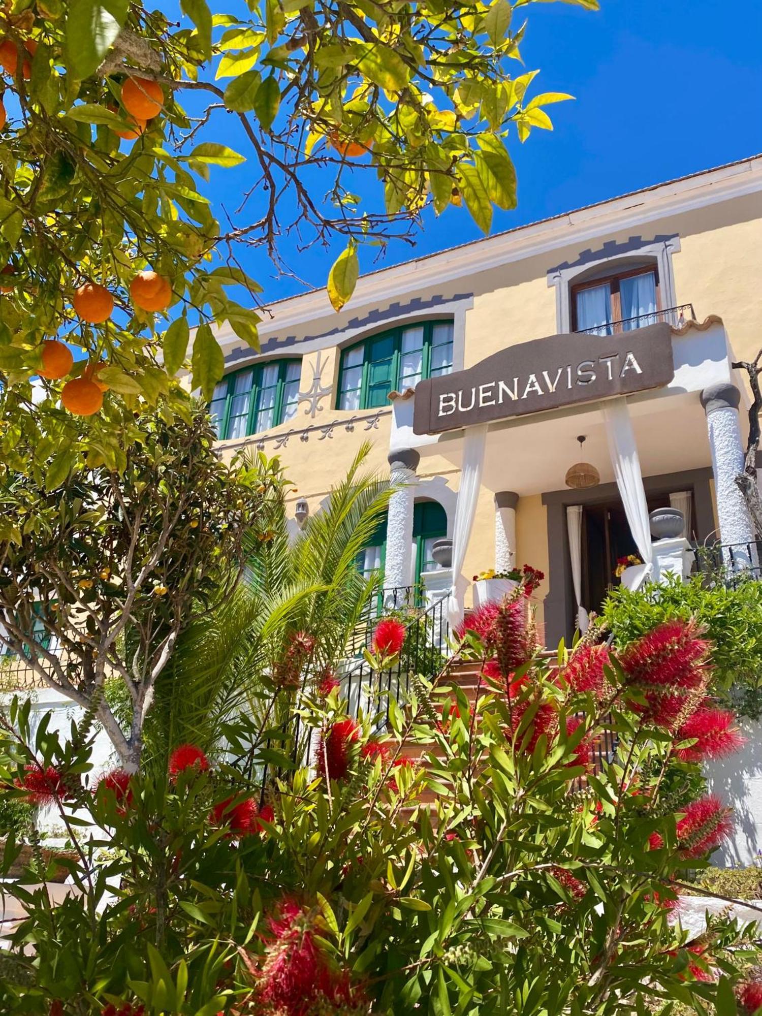 Buenavista & Suites Santa Eularia des Riu Exterior photo